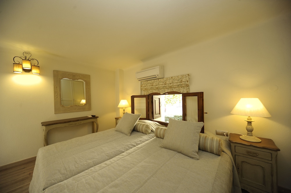 Pepi Boutique Hotel - Adults Only view 5