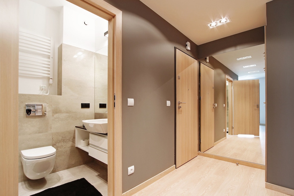 Wawel Luxury Apartments by Amstra