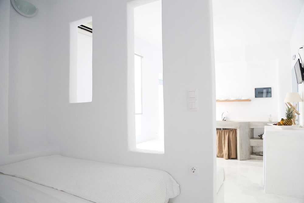 Photo 43