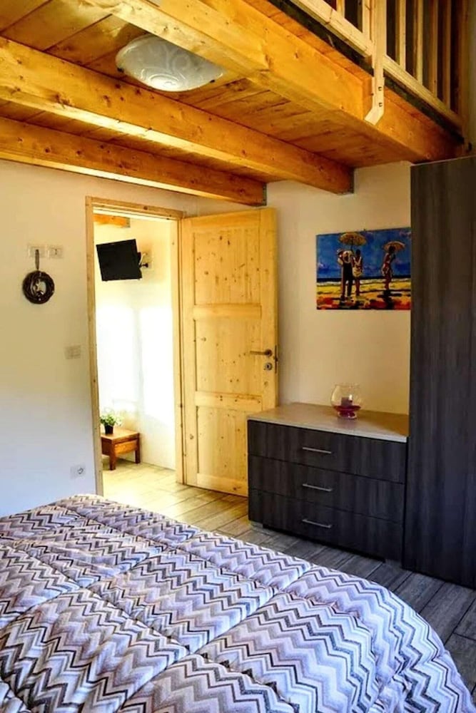 Apartment in a Farmhouse With Swimming Pool photo 3