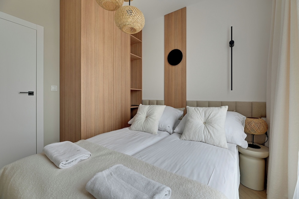Horizon Sauna & Jacuzzi & Parking2 by GA