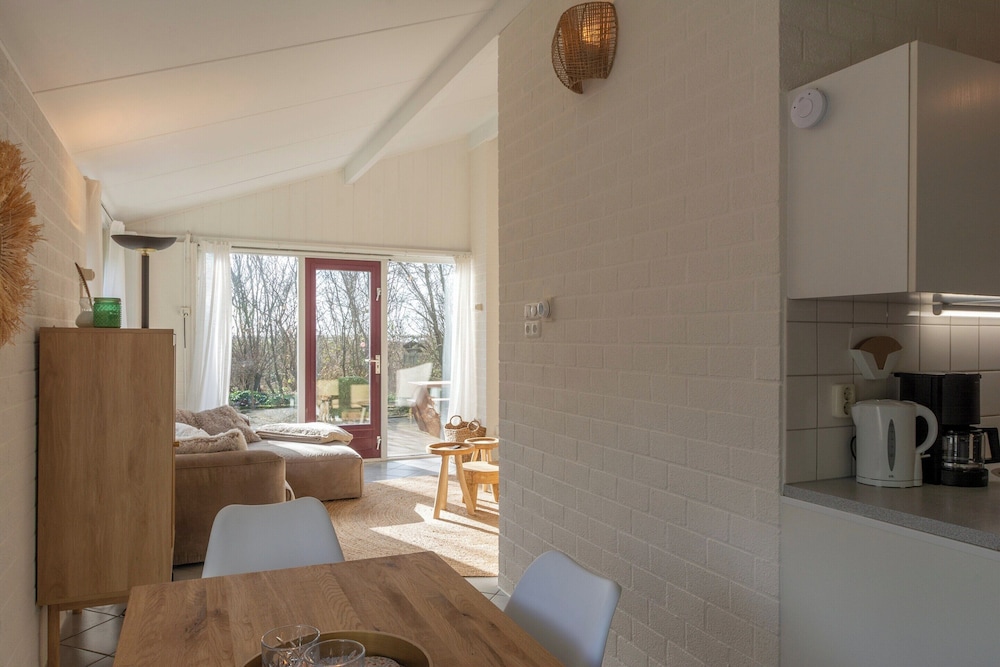 Holiday Home in Park De Watersnip Near Beach