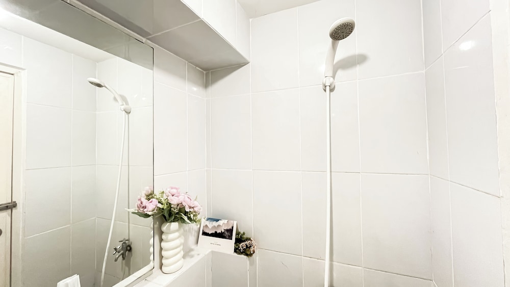 Nice Studio Near Tokyo Hub At Tokyo Riverside Pik 2 Apartment