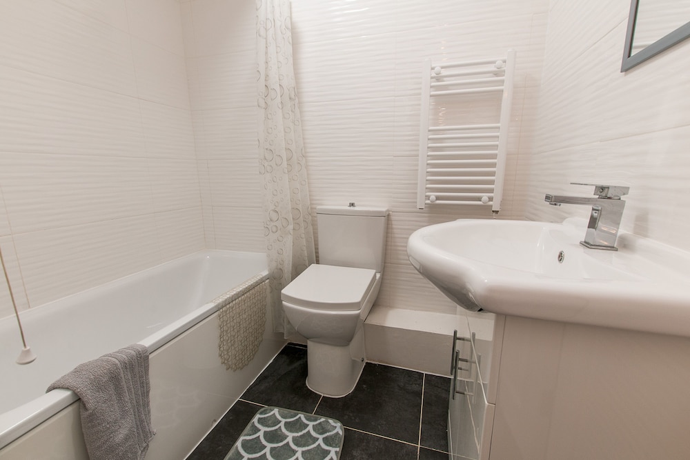 Dover Vacations - 2 Bed Flat in Pedestrianized High Street - Property Image 11