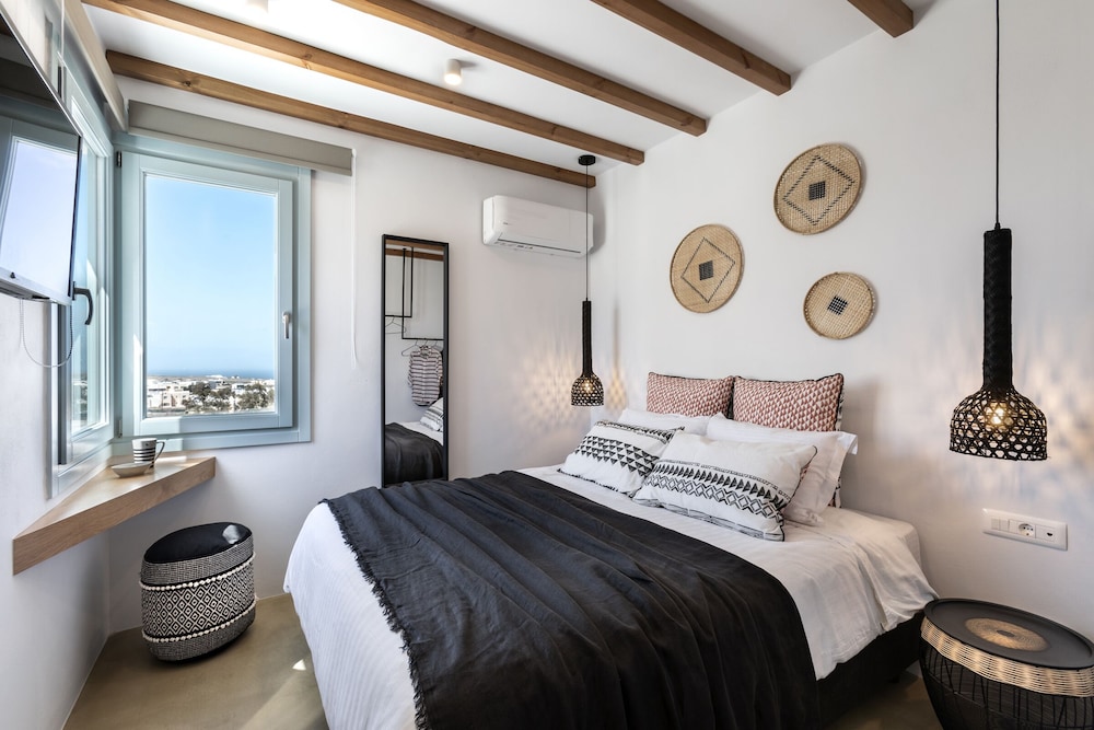 Santo Bloom Luxury Villas photo 3