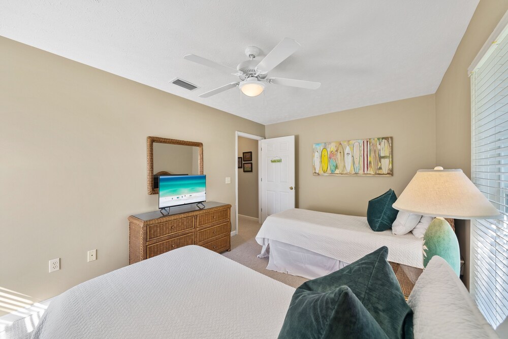 Blue Palm 3 Bedroom Home