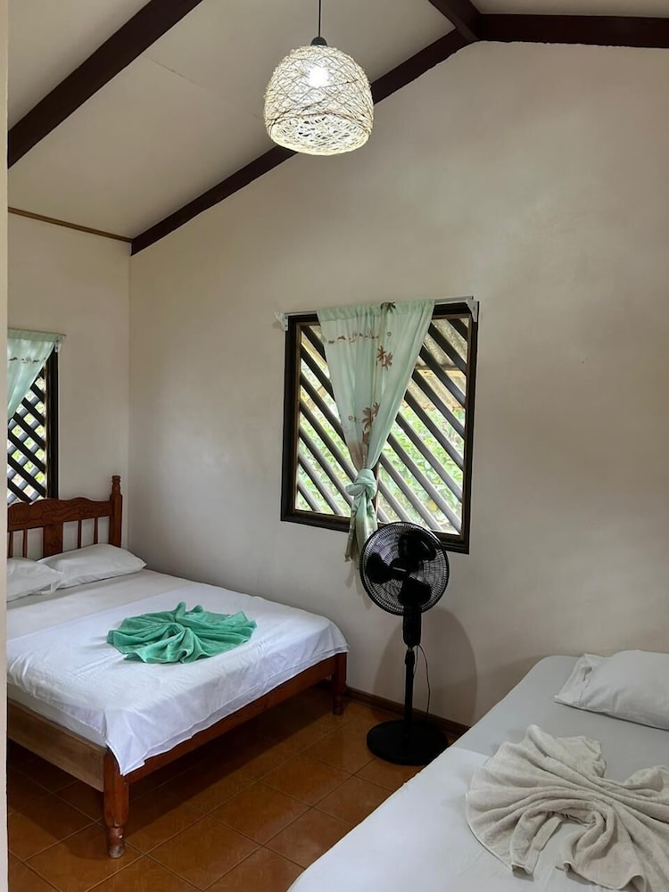 Miss Miriam Beachfront Cabins