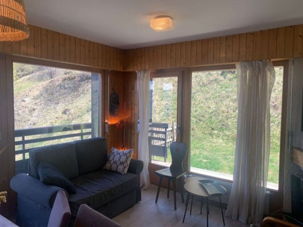 Apartment With Quiet Atmosphere