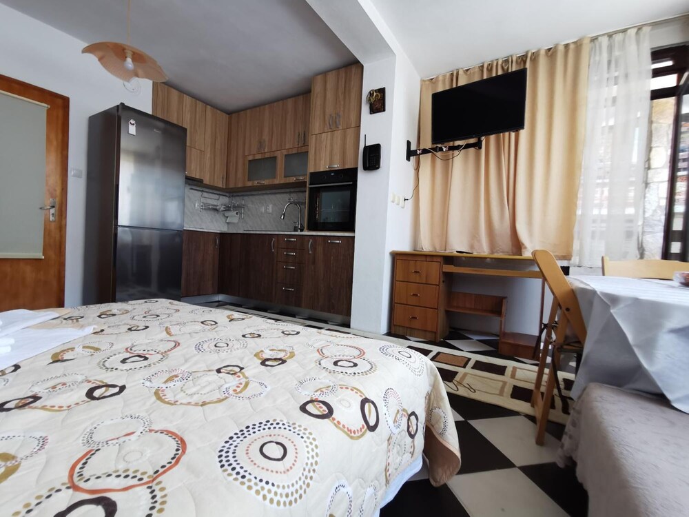 Guest House Liliya