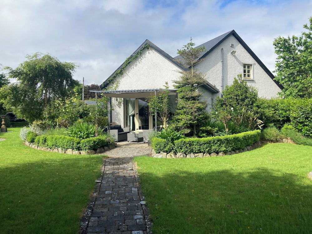 Ballybur Lodge