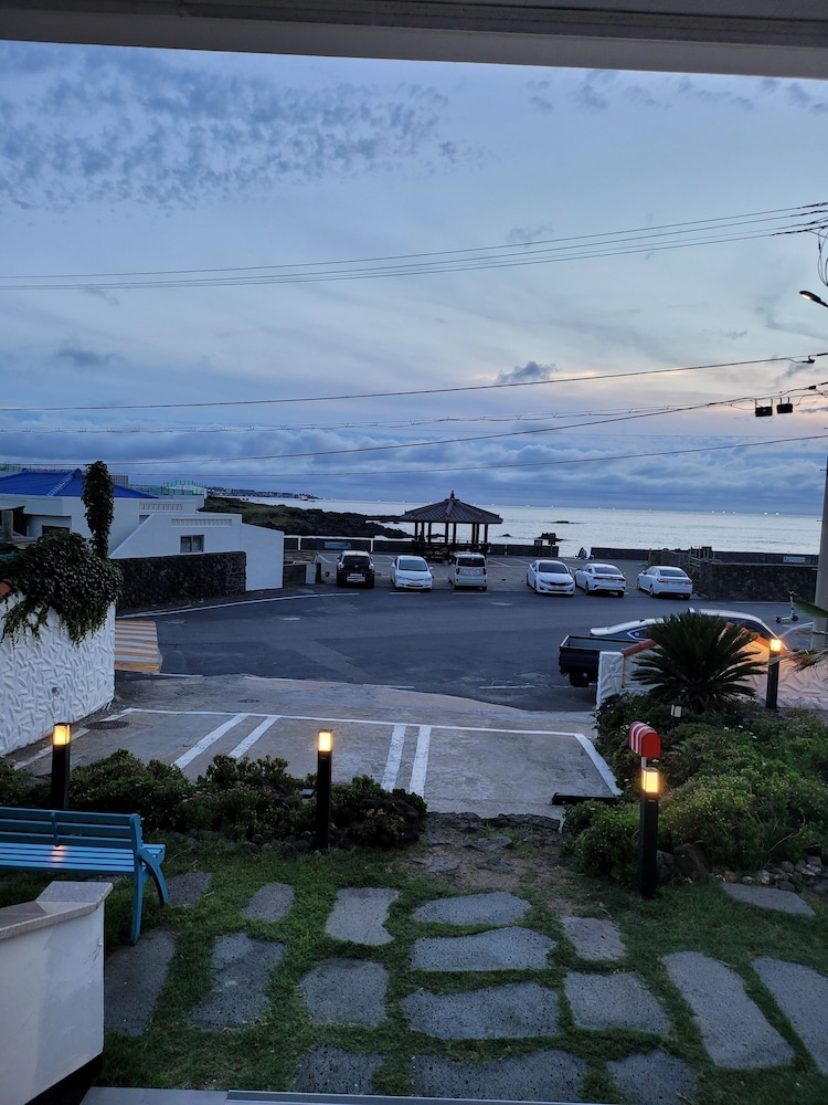Sky-tary Pension