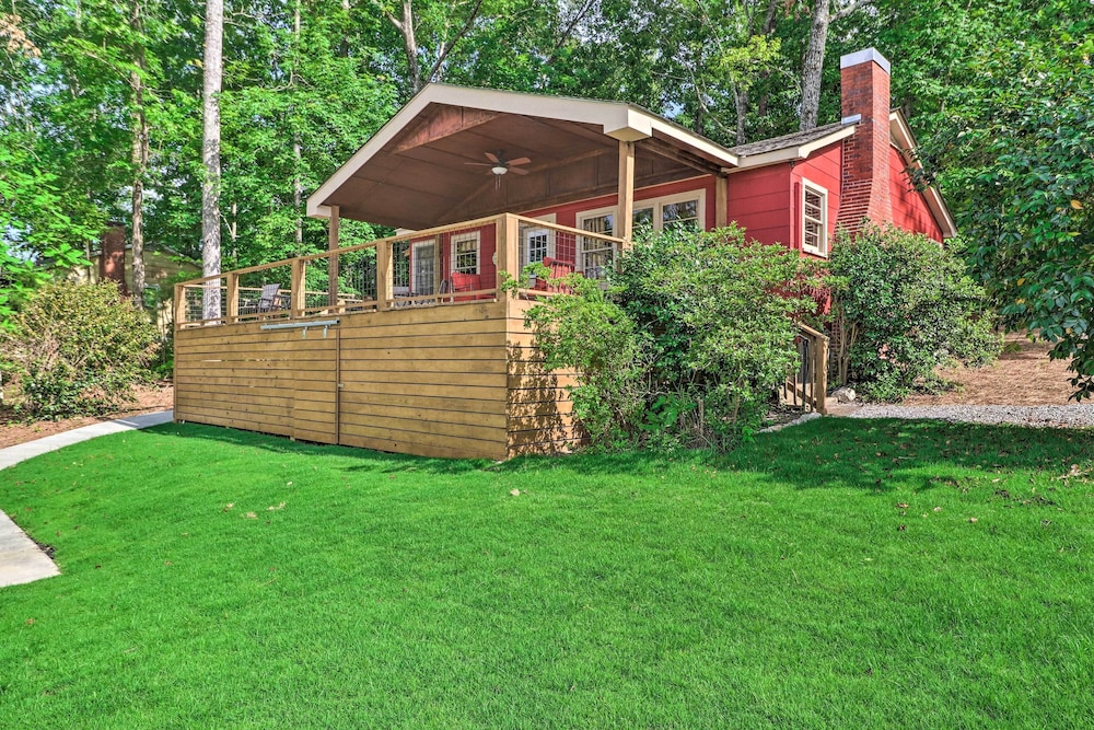 Waterfront Lake Martin Home w/ Grill & Beach! view 4