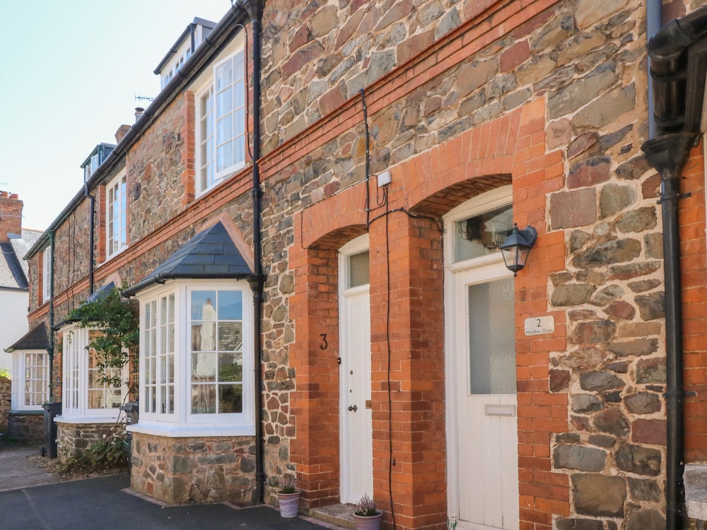 3 Lowerbourne Terrace