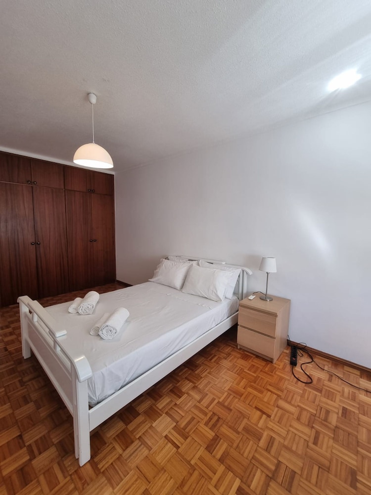 Central Faro Luxury Flat 3 Balconies