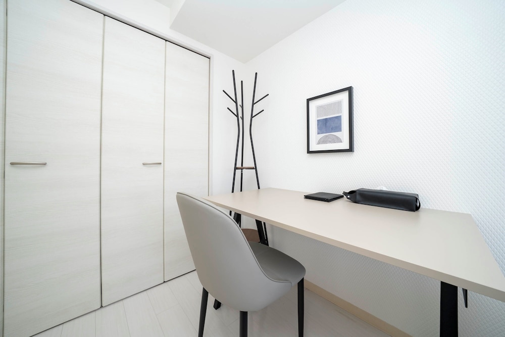HILLSGARDEN 405