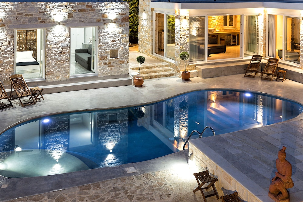 Villa Pela