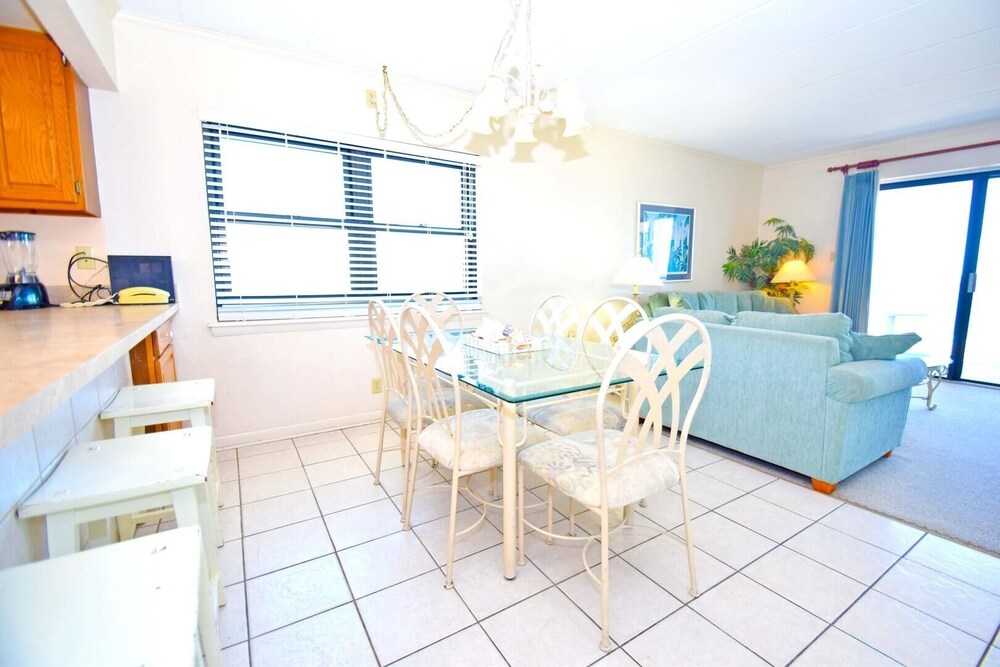 Diamond Beach 414 3 Bedroom Condo by RedAwning