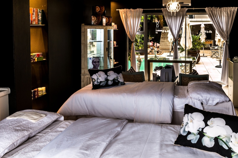 Cocomo Guesthouse, Spa and Conference Centre