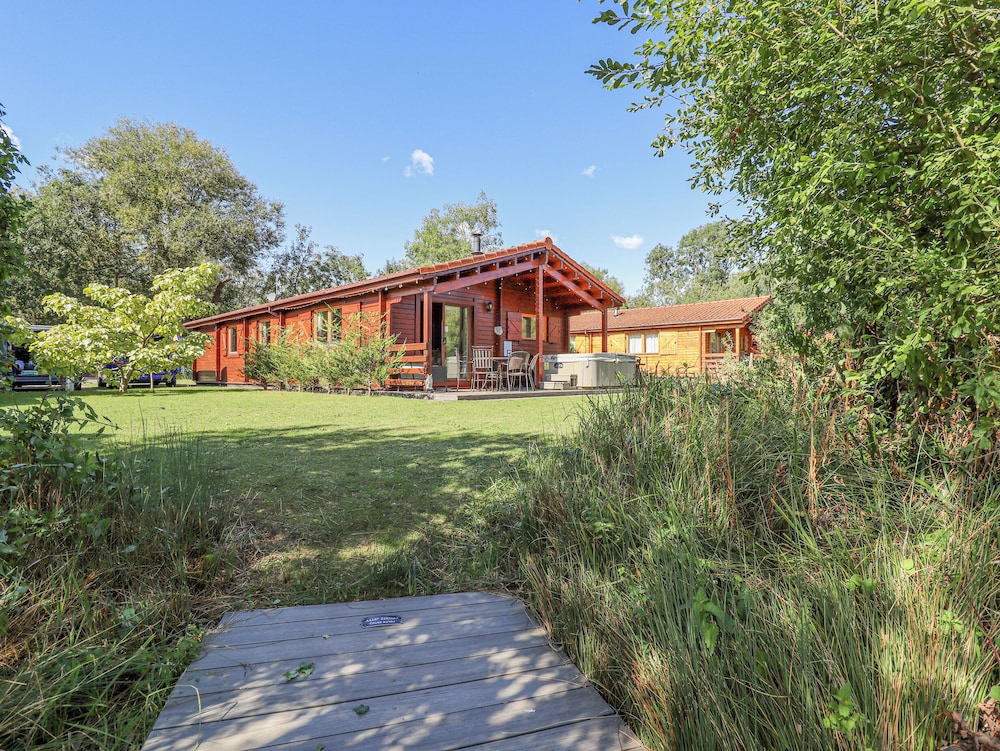 Jemima Lodge