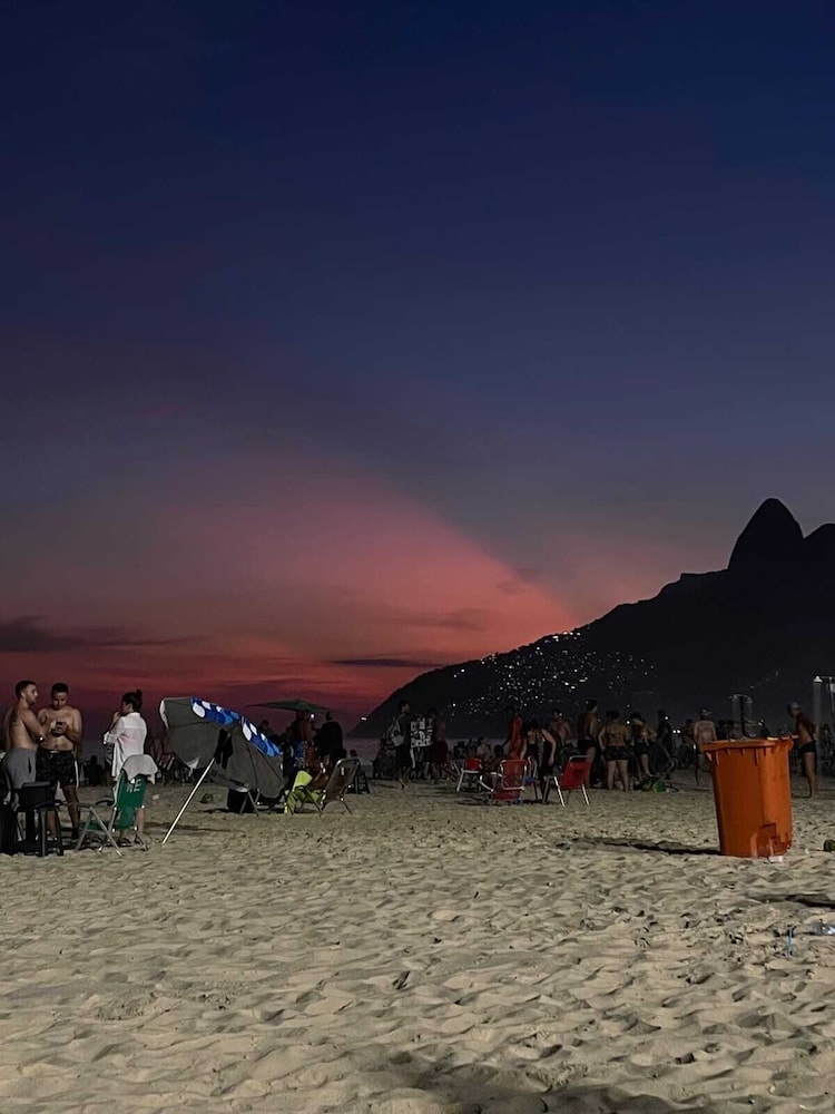 LIVE RIO HOSTEL