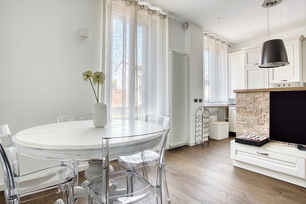 JOIVY Superb 2bed flat with balcony