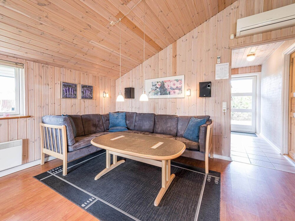 6 Person Holiday Home in Norre Nebel view 4