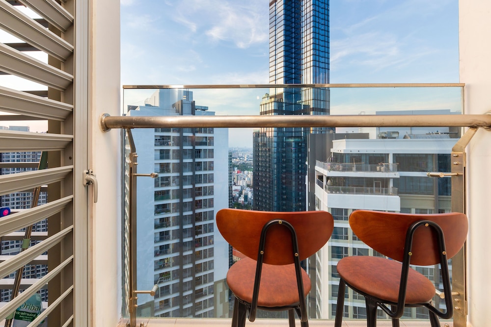 An Corner Vinhomes Central Park 2bedrooms