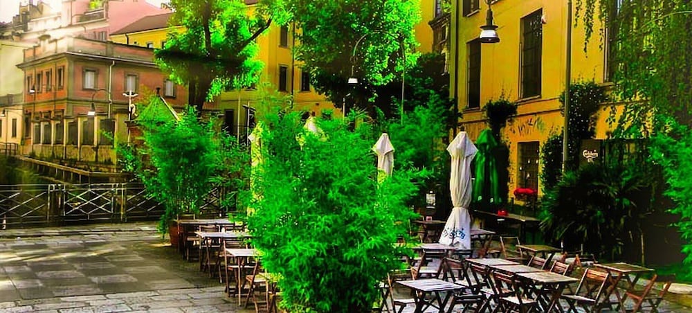 Chic & Green Penthouse - Domotic Comfort in Milans Trendy Nightlife District