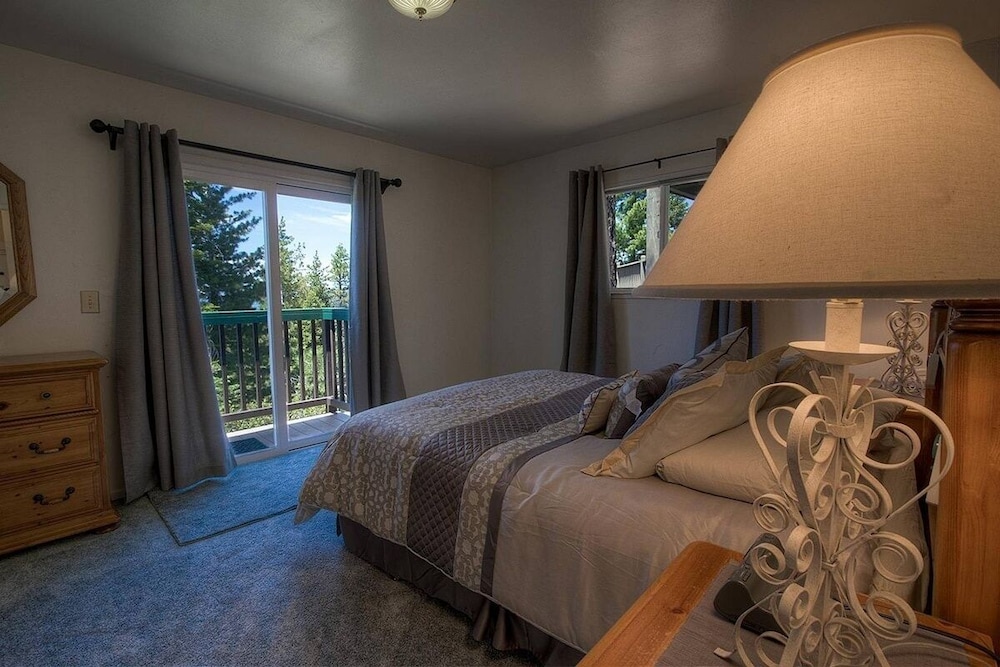 Hch1475 - Heavenly Lake View Retreat 5 Bedroom Home
