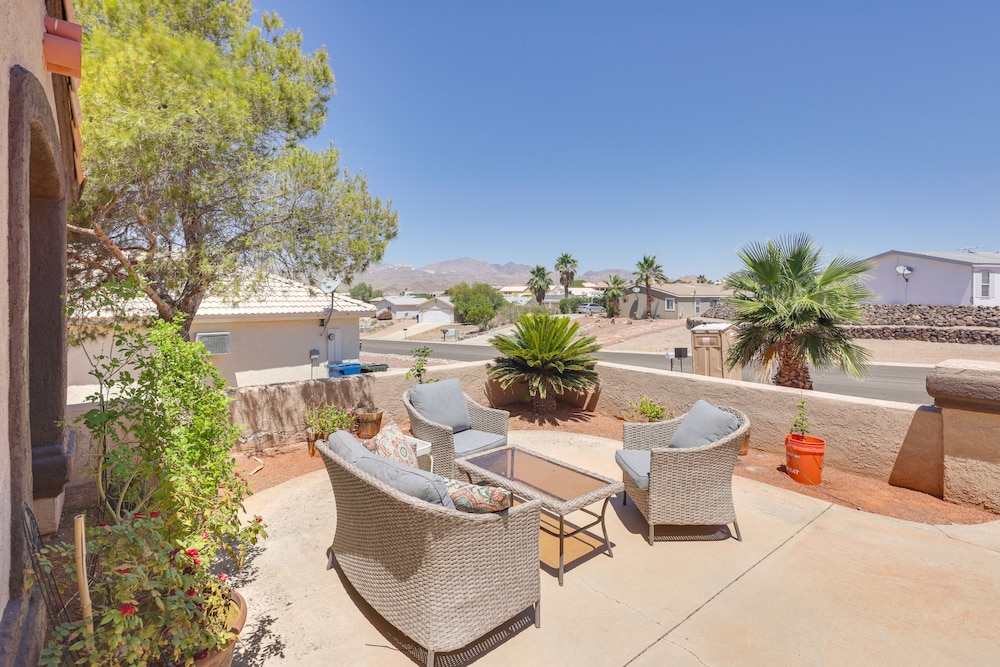 Lovely Bullhead City Retreat w/ Patio & Grill!