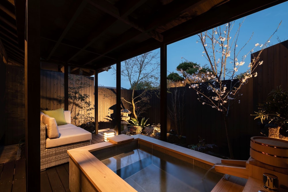 Kiraku Obi