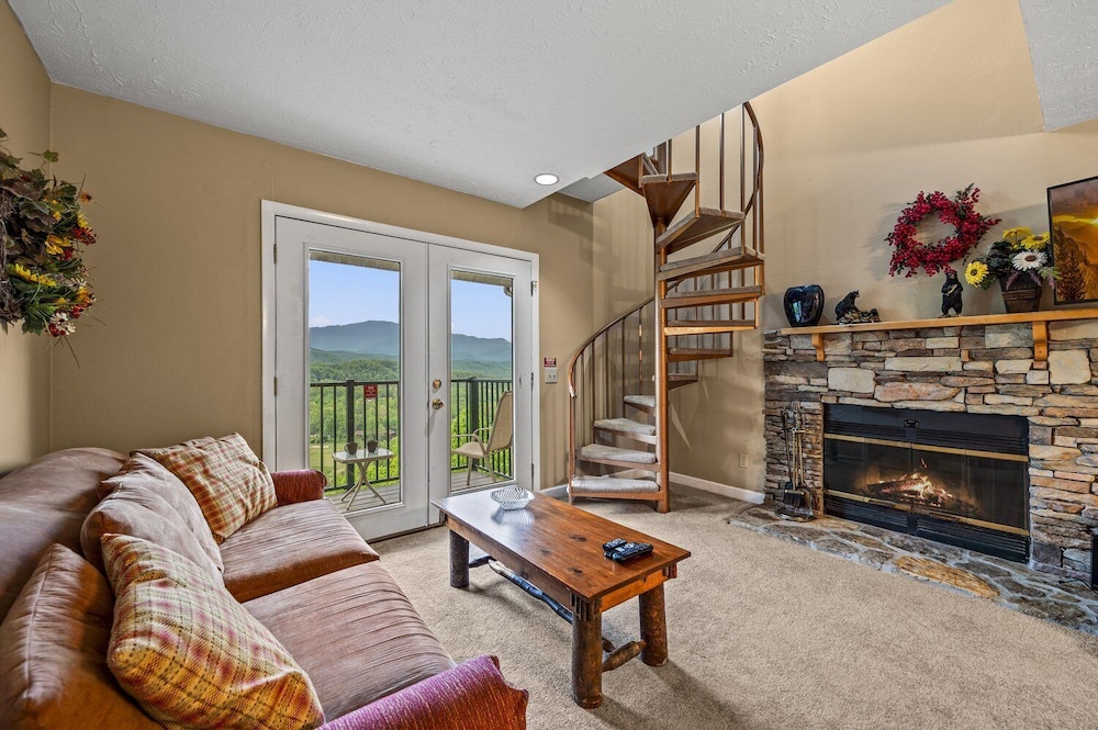 Deer Ridge Mountain Resort