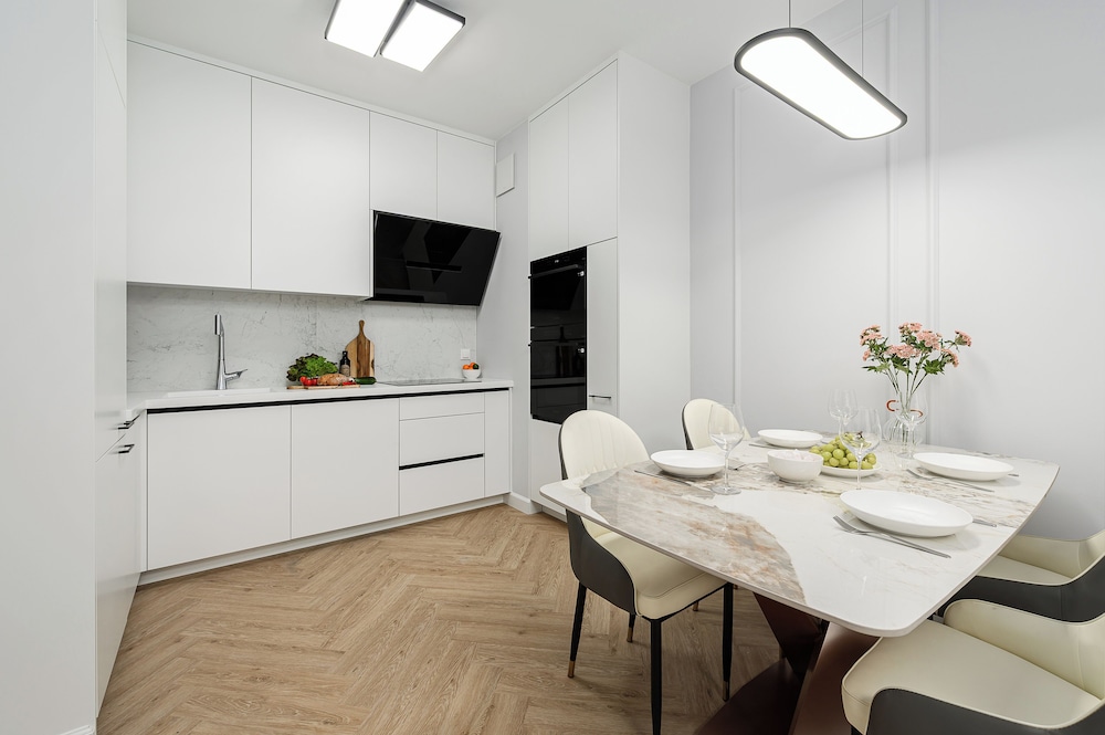 Apartment Chmielna III- P&O