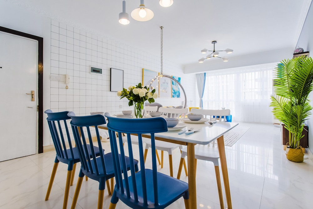 Locals Boutique Apartment Jiuzhou Port.3 view 4