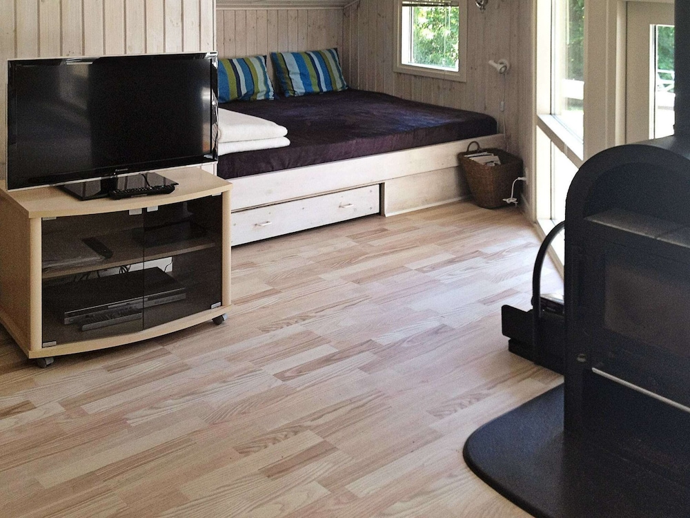 6 Person Holiday Home in Farso view 2