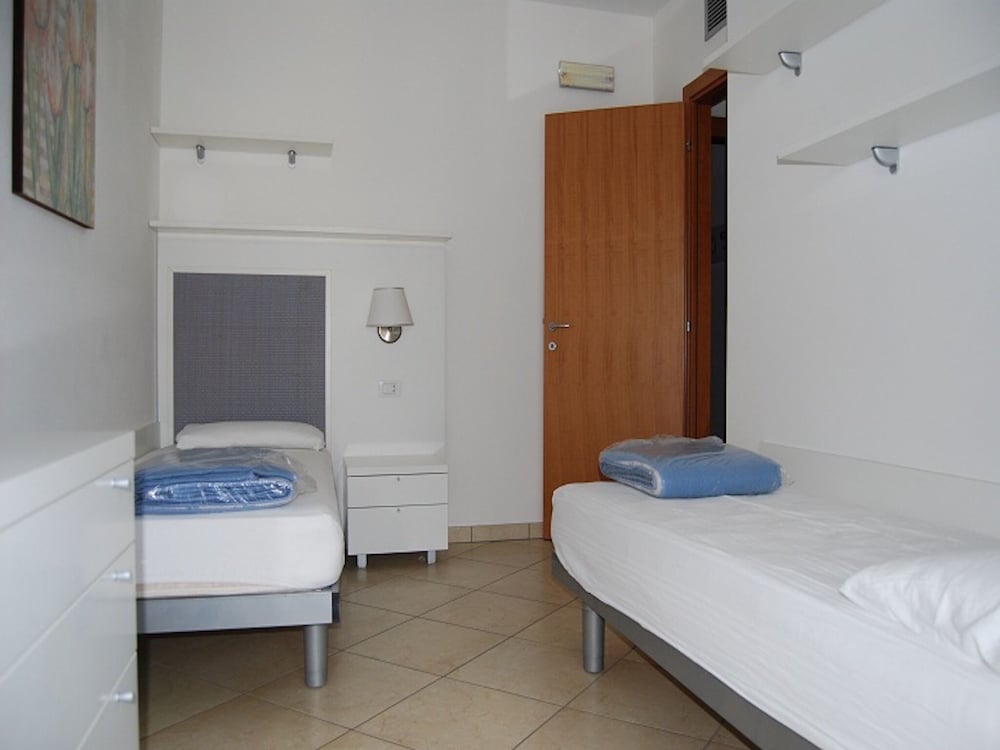 Holiday Camp With Swimming Pool - Beahost - photo 4