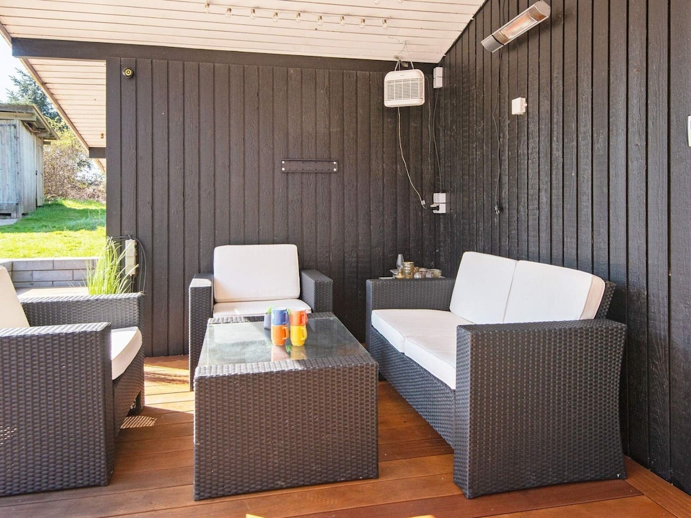 6 Person Holiday Home in Ebeltoft view 3