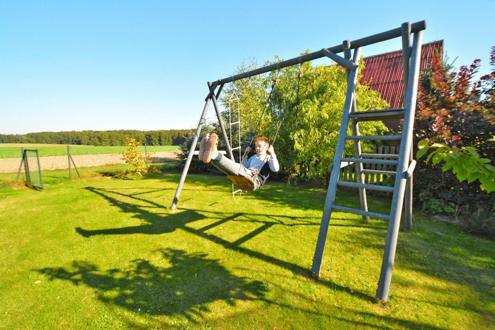 Large Holiday Home With Private Garden