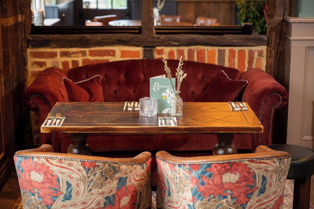 Wheatsheaf Hotel - Virginia Water by Chef and Brewer Collection