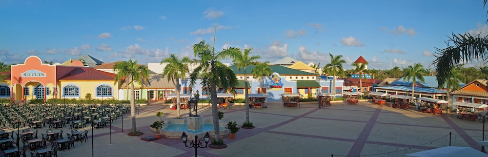 Bahia Principe Grand Turquesa - All Inclusive