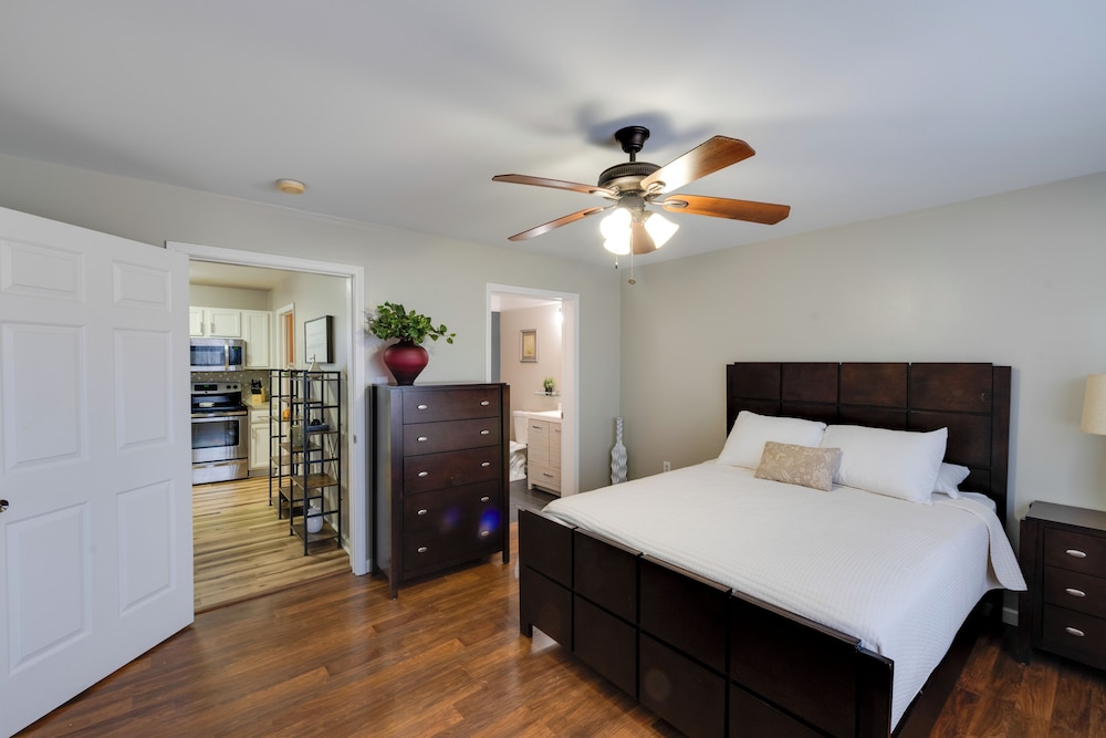 Walk to Dtwn Milton: Spacious Family Home w/ Yard