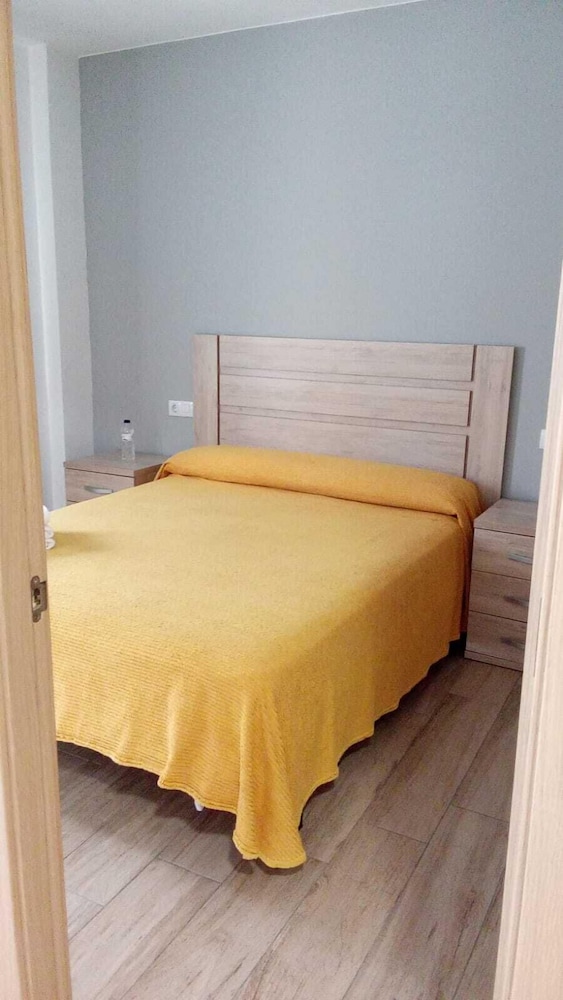 HOSTAL LOS VALLES