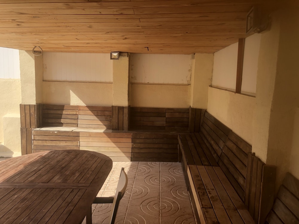 House With Large Private Pool Near the Beach photo 3