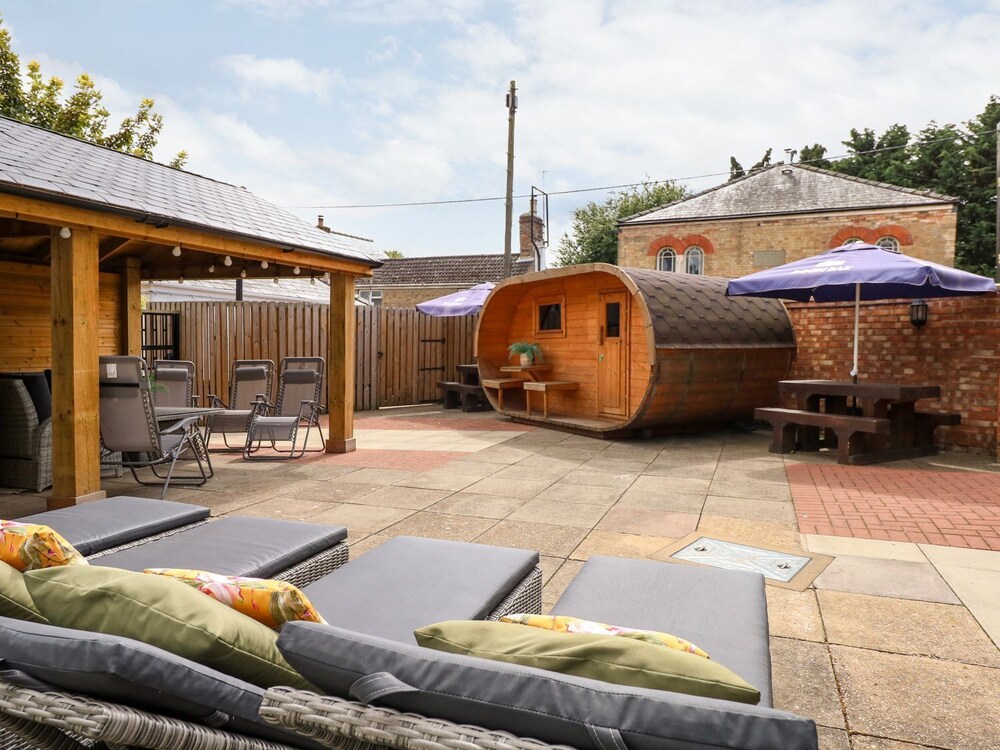 The Five Bells Inn