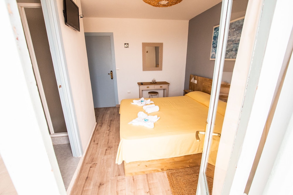 Hostal Santi photo 5