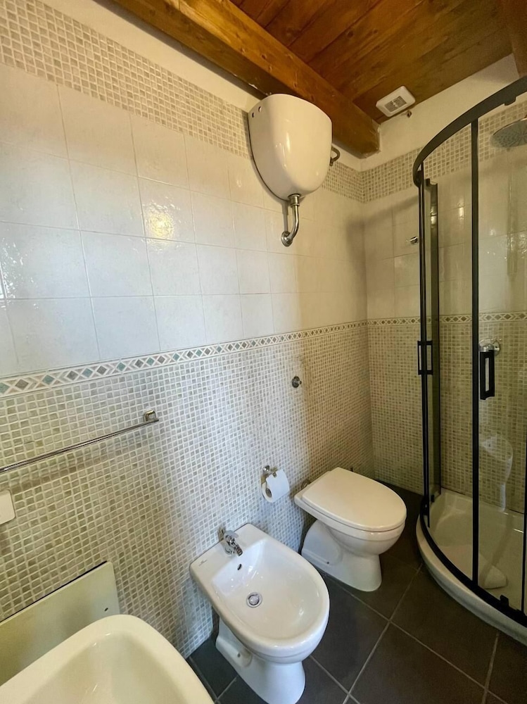 Onlyrooms V - Central & Train Station