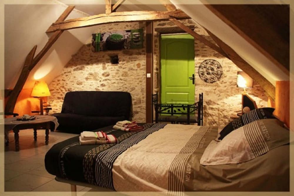 Les Nuits Safranées view 3