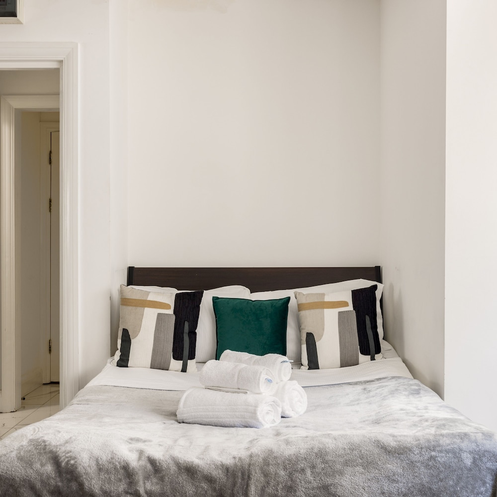 Knightsbridge Studio by Harrods