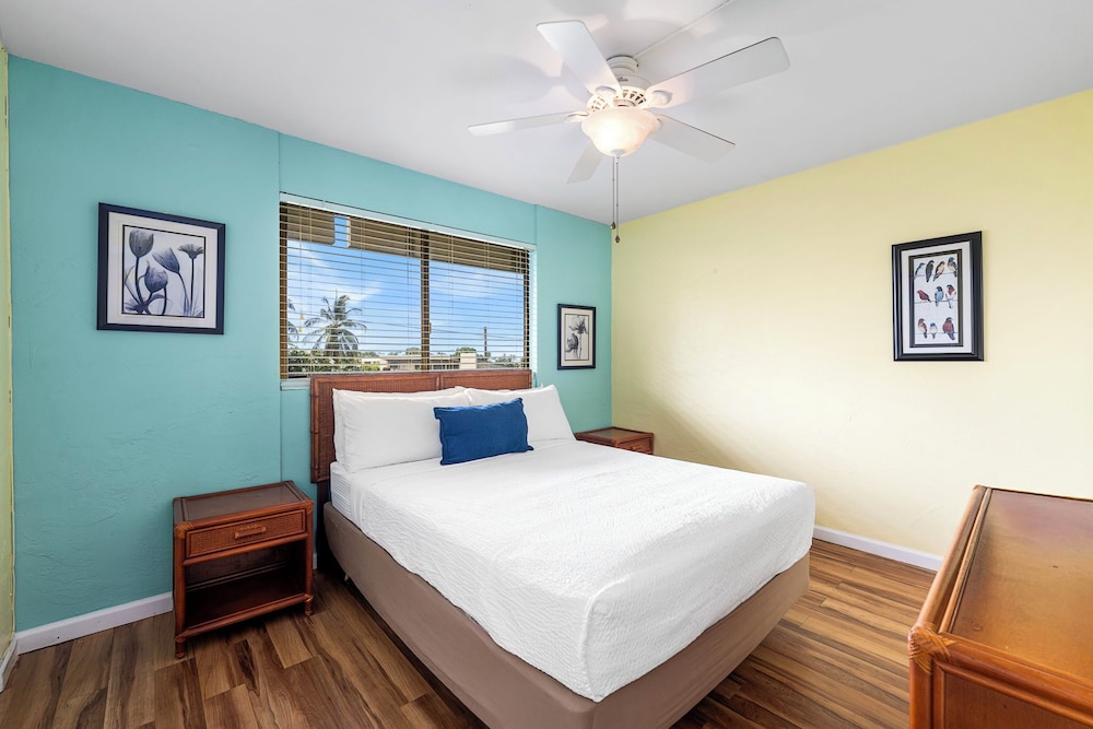 Island Retreat With Concierge - Central AC - Walk to Beach - Vrkcv
