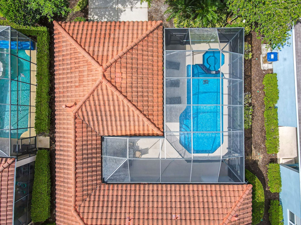 Aladdin Themed Private Pool Home By Disney 5 Bedroom Home by Redawning view 2